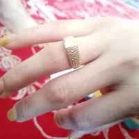 انگشتر زیبا