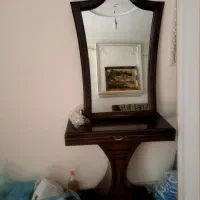 میز و کنسولی