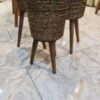 پایه گلدان چوبی حصیری|گل و گیاه طبیعی|شاهرود, |دیوار