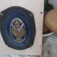 باند خربزه ای|صوتی و تصویری|قم, قلعه کامکار|دیوار