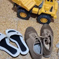 کفش|کیف، کفش، کمربند|اصفهان, سرشبادران|دیوار