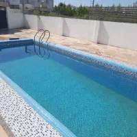 ویلا-با-استخر-روباز-و-سر-پوشیده-آماده-رزرو