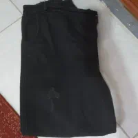 شلوار خانگی کاپشن کلاه مانتو جوراب دامن|لباس|رشت, هلال احمر|دیوار