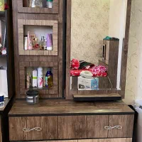 تخت و دلاور