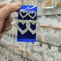 بدلیجات امیر ( گوشواره نگین دار مجلسی)|بدلیجات|تبریز, |دیوار