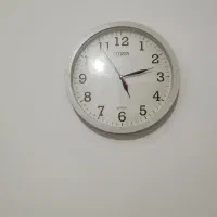 ساعت آرام گرد دیواری