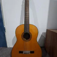گیتار یاماها c80