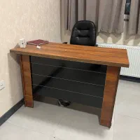 میز مدیریت میز عسلی میز تحریر کاملا نو