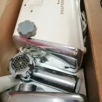 چرخ گوشت قدیمی چرخ گوشت ناسیونال آکبند اصل ژاپن|سایر لوازم برقی|تهران, شهرک ولیعصر جنوبی|دیوار