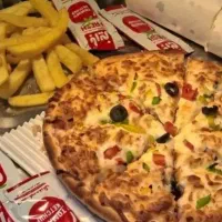 استخدام نیروی صندوق دار خانوم