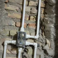 تعمیرات و لوله کشی