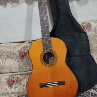 گیتار یاماها اصل C70
