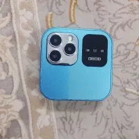 گوشی تاشو در حد اکبند