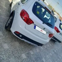 کوییک Gxrl تحویل نمایندگی