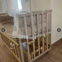 تخت نوزاد|تخت و صندلی بچه|رشت, حمیدیان|دیوار