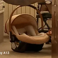 کیف وکهیر کودک خیلی سالم فقط ۳ بااستفاده شده