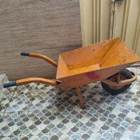 فرغون تمیز تمیز تازه خریدم ۱۰روز هم باهاش کار نکرد