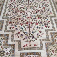 فرش ماشینی طرح دستباف نقشه درخت شکوفه کرم|فرش|تهران, امین حضور|دیوار