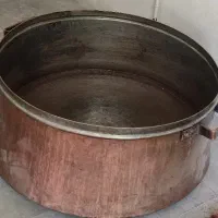 دیگ مس بزرگ در حد نو