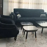 مبل نیم ست ۵نفره همراه میز وسط