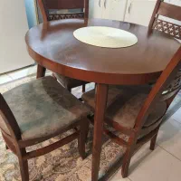میز نهارخوری ۴ نفره