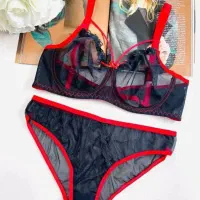 لباس زیر زنانه