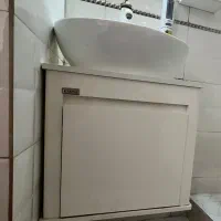 روشویی کابینتی تمیز