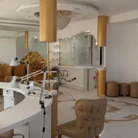 سالن زیبایی در قلب عفیف آباد