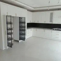 هاشمیه هنرستان ۱۲۱متری ۳خواب نوساز باتمام امکانات