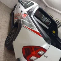 هایلوکس ادونچر 2024