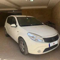 ساندرو اتوماتیک سفید مدل۹۴