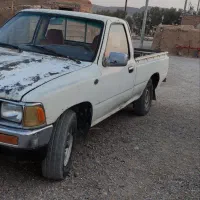 تویوتا هایلوکس