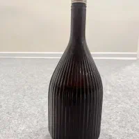 بطری۸لیتری با درب فلزی پیچی و محکم