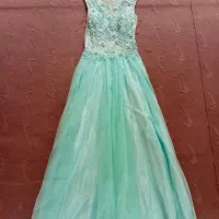 تعدادی لباس مجلسی