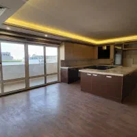 ۱۸۰ متر واحد جنوبی/ تراس کاربردی/طبقه۵/ لابی/۲پارک