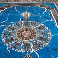 دو عدد فرش کاملا نو.