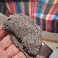 سنگ عجیب و سنگین