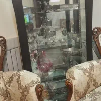 ویترین و ساعت