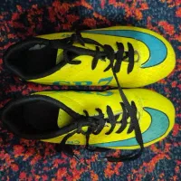 کفش ورزشی|کیف، کفش، کمربند|اهواز, سپیدار|دیوار