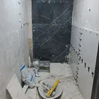 نصب سرامیک حمام توالت /سرامیک  بین کابینتی