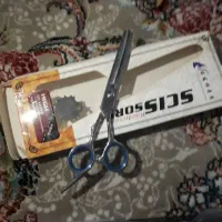 قیچی آرایشگری نوع