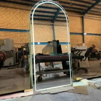 شیشه|آینه|شهریار, شهریار|دیوار