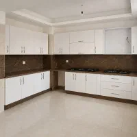 کابینت هایگلاس پایه بلند، سرویس