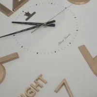 ساعت دیواری|ساعت دیواری و تزئینی|میانه, |دیوار