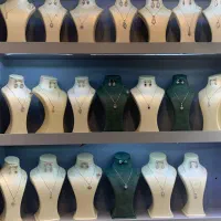 فروش نقره مناسب مغازه داری وویترین داری|جواهرات|قم, ارم|دیوار