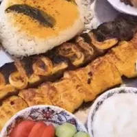 صندوقدار و سالن دار