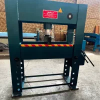 پرس هیدرولیکی ۱۰۰ تن دهنه ۱۲۰ دستی