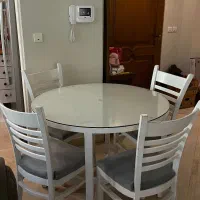 میز ناهارخوری ۴نفره