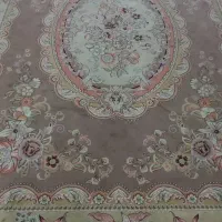 فرش  در حد نو  کاملا سالم