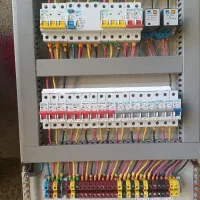 فروش و مونتاژ تابلو برق